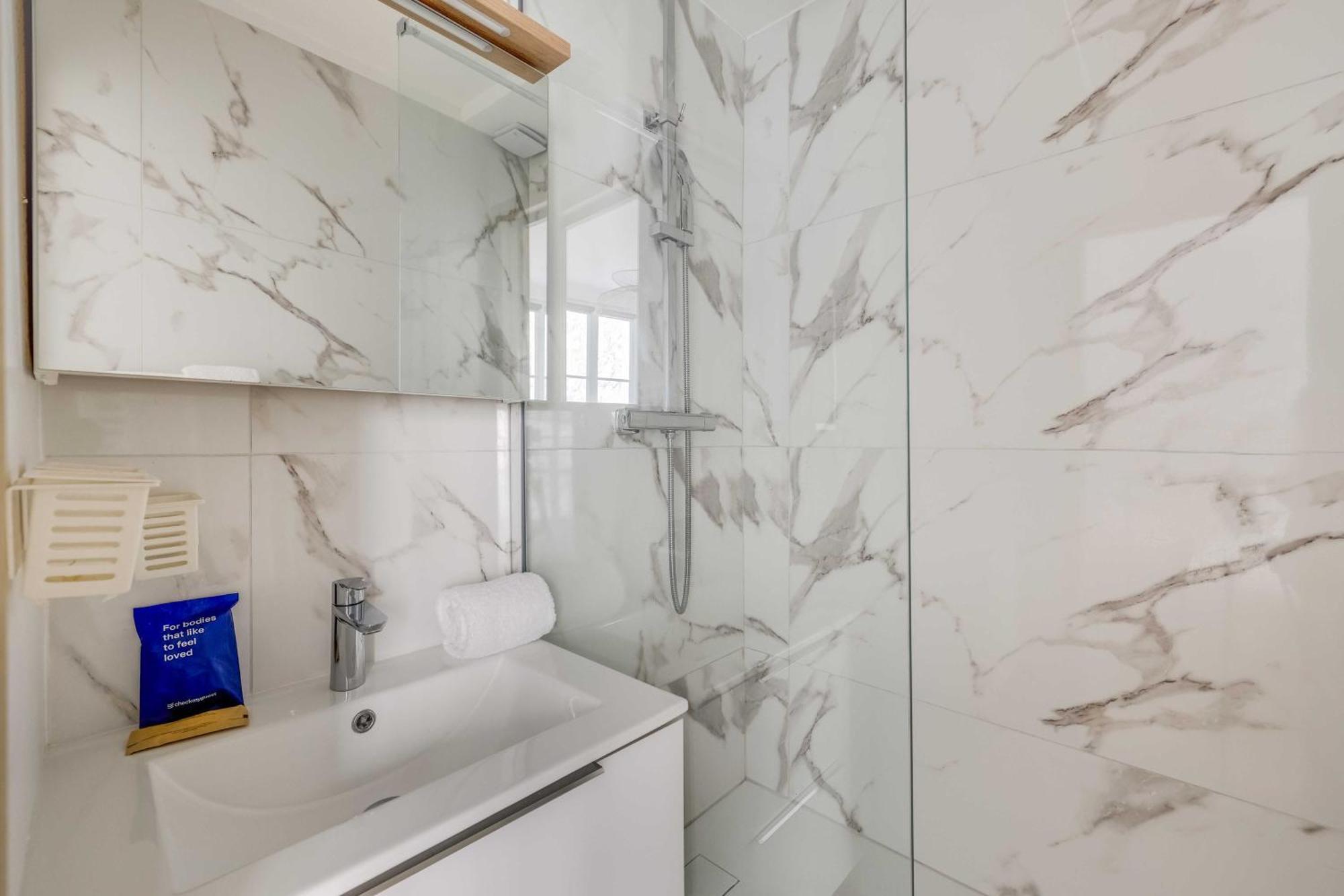 Modern 1br 2p - 10th Appartamento Parigi